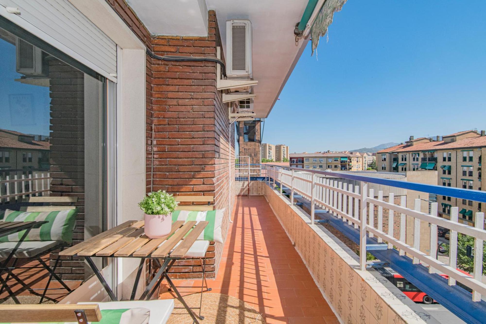 Delfin Retreat Con Terraza Junto A Parada De Metro Granada Exteriér fotografie
