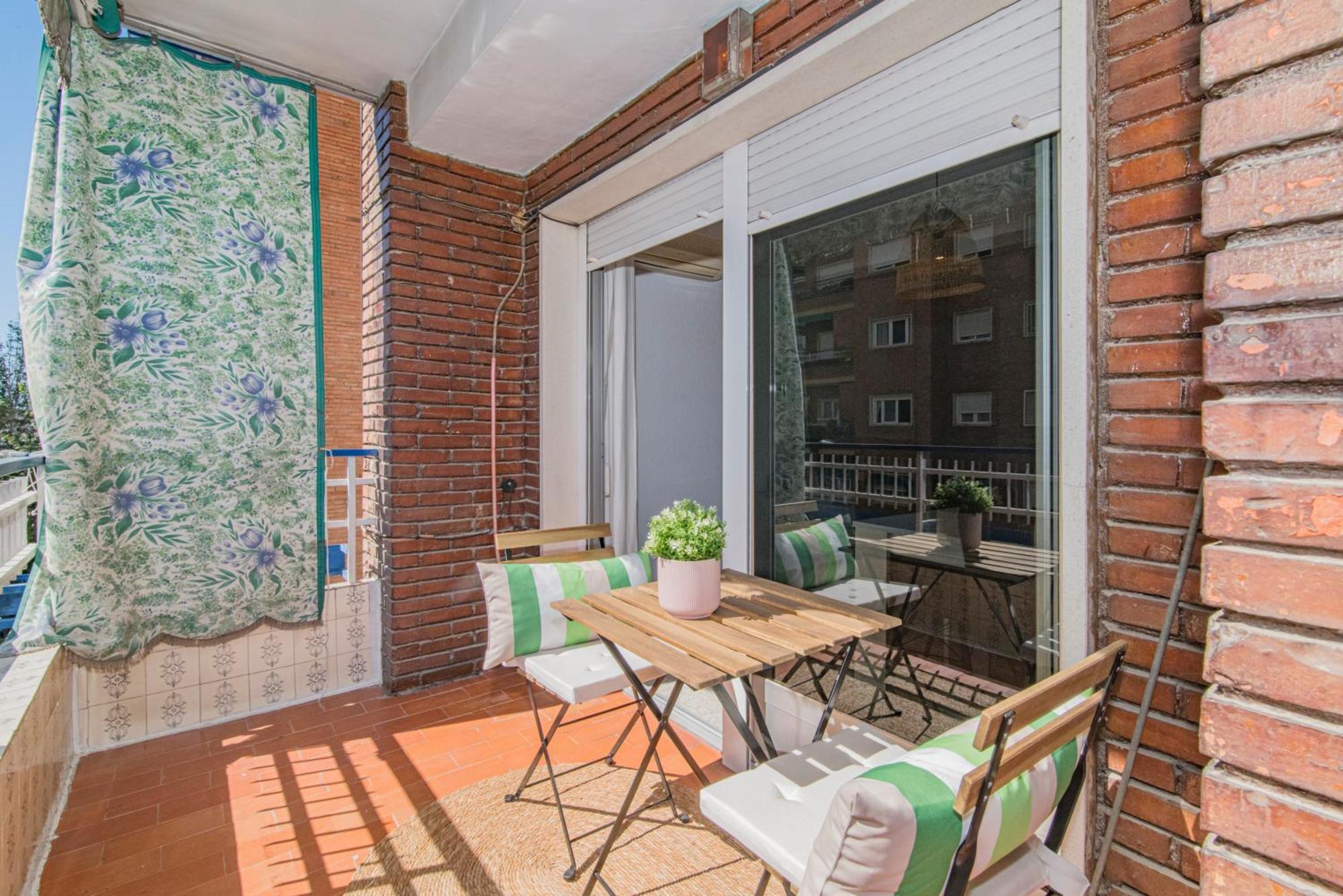 Delfin Retreat Con Terraza Junto A Parada De Metro Granada Exteriér fotografie